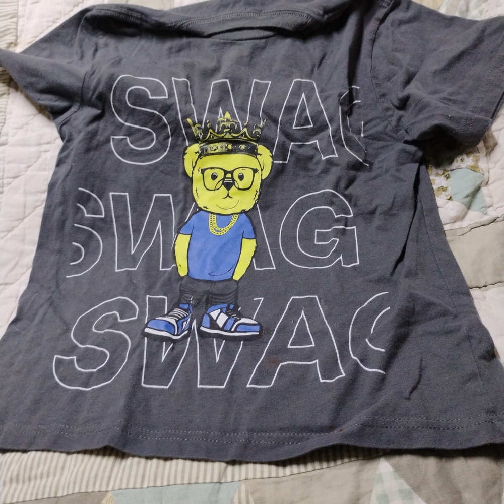 Source Unknown Charcoal T-Shirt with Cool Bear Design